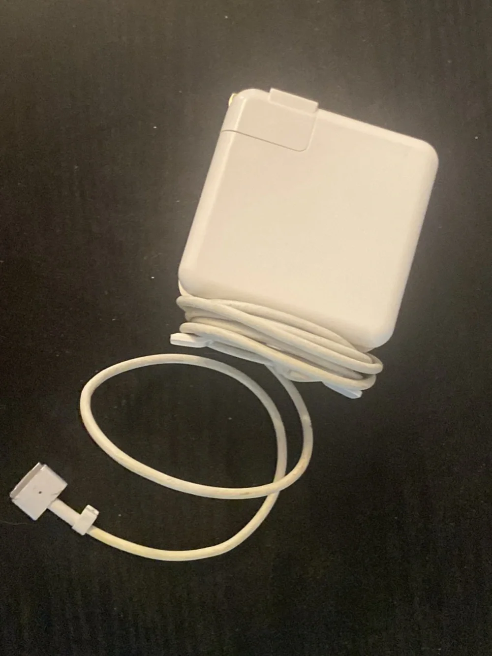 Apple White MagSafe Laptop Charger with Integrated Cable
